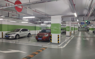 智能時(shí)代下的停車場(chǎng)導(dǎo)視系統(tǒng) 一體化解決方案與精細(xì)化設(shè)計(jì)